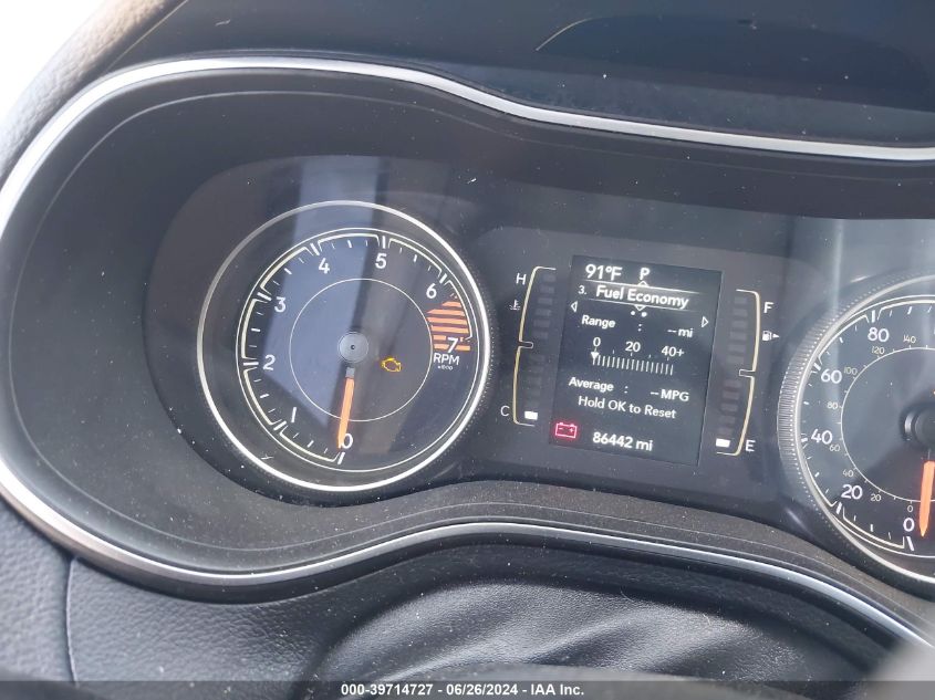 2020 Jeep Cherokee Latitude VIN: 1C4PJLCB0LD654195 Lot: 39714727