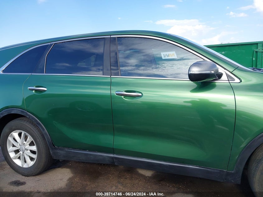 2018 Kia Sorento 2.4L L VIN: 5XYPG4A35JG344655 Lot: 39714746