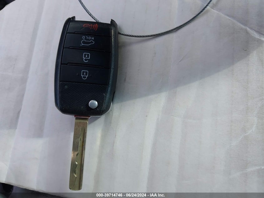 2018 Kia Sorento 2.4L L VIN: 5XYPG4A35JG344655 Lot: 39714746