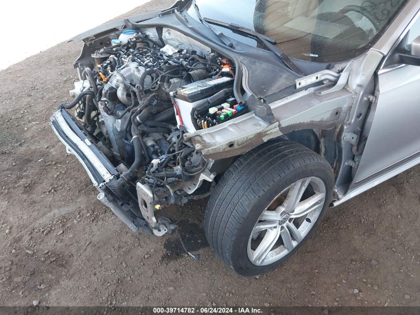 2013 Volkswagen Passat 2.0L Tdi Se VIN: 1VWBN7A39DC078855 Lot: 39714782