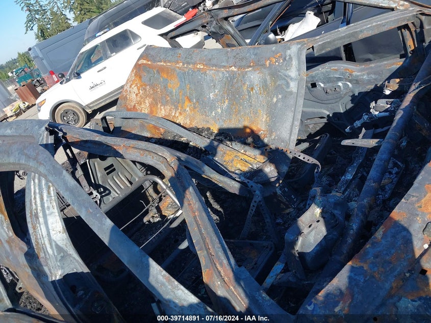 2000 Ford F-250 VIN: 1FTNX21L8YEB49714 Lot: 39714891