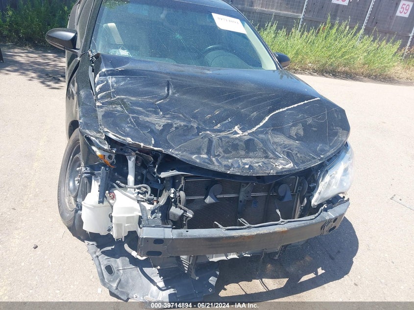 2014 Toyota Camry Hybrid Le VIN: 4T1BD1FK0EU114720 Lot: 39714894