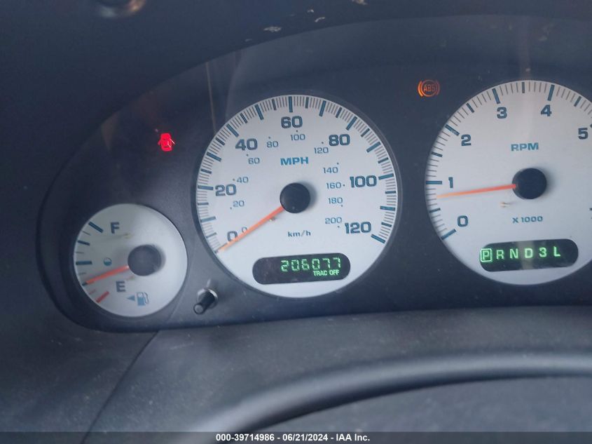 2004 Dodge Grand Caravan Sxt VIN: 2D4GP44L44R542657 Lot: 39714986