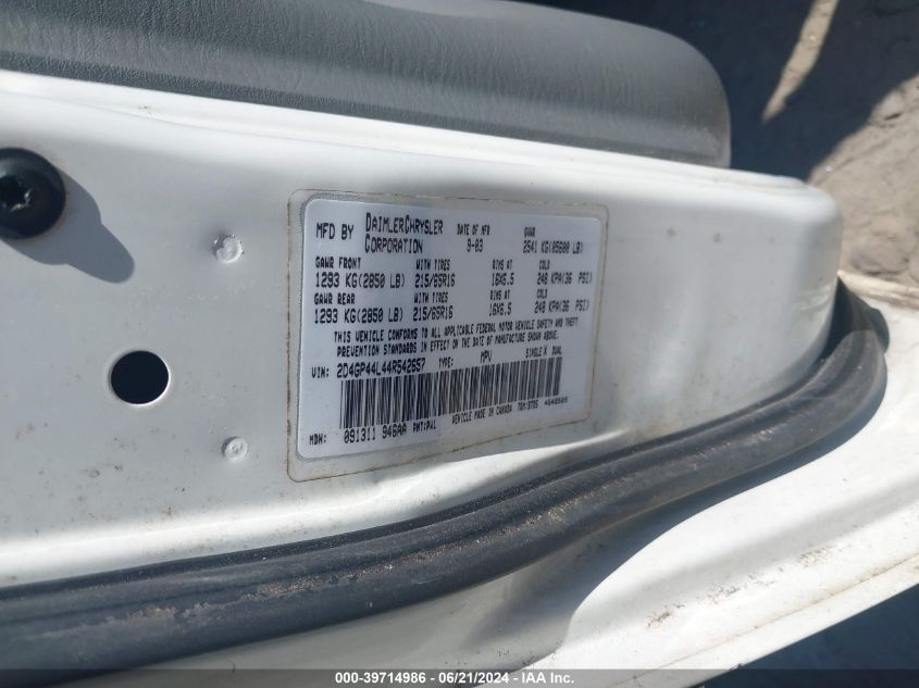 2004 Dodge Grand Caravan Sxt VIN: 2D4GP44L44R542657 Lot: 39714986