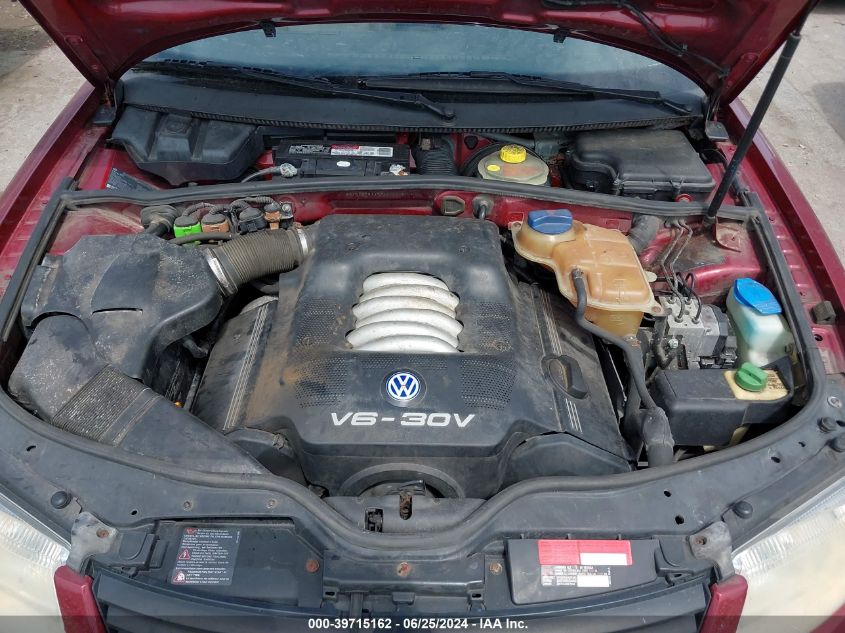 2000 Volkswagen Passat Glx VIN: WVWPD23B5YP340663 Lot: 39715162