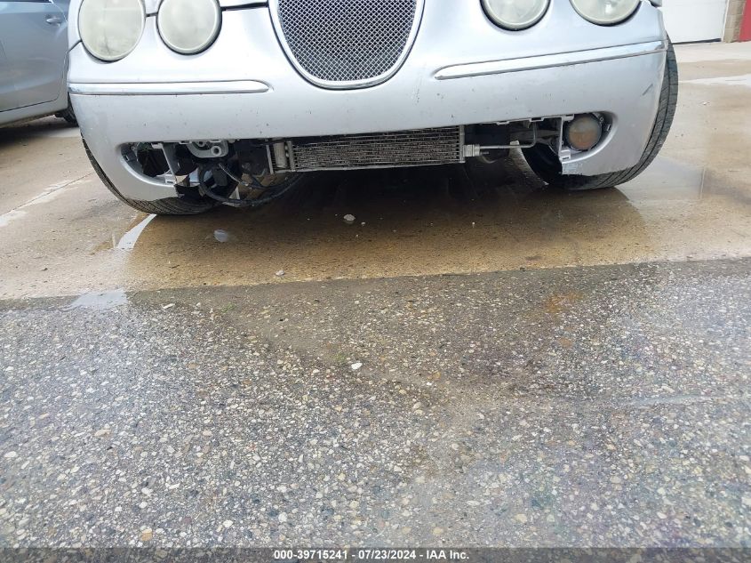 2006 Jaguar S-Type 4.2L V8 VIN: SAJWA01B16HN52271 Lot: 39715241