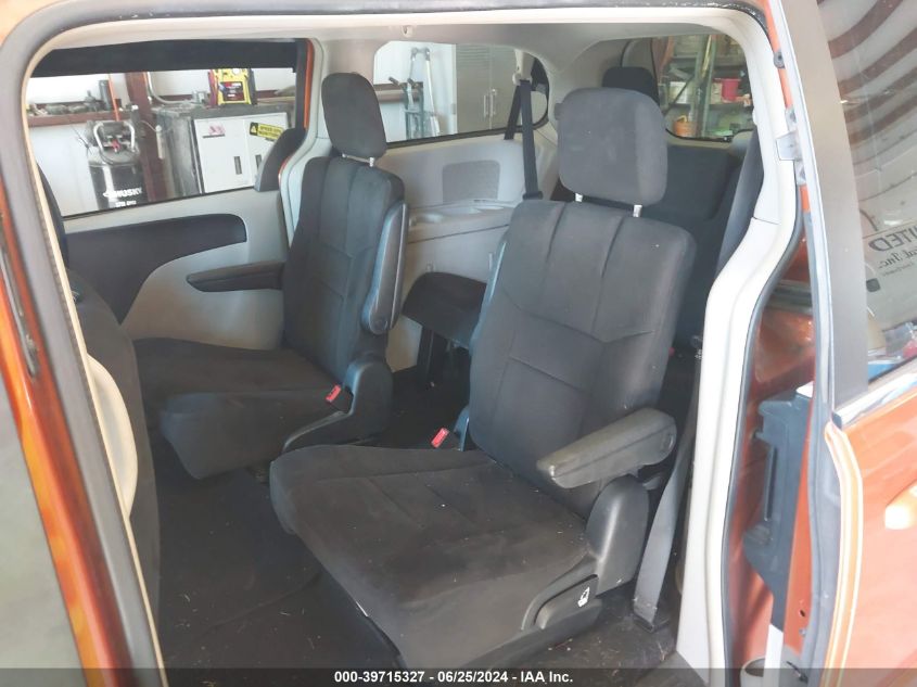 2011 Dodge Grand Caravan Crew VIN: 2D4RN5DG0BR748949 Lot: 39715327