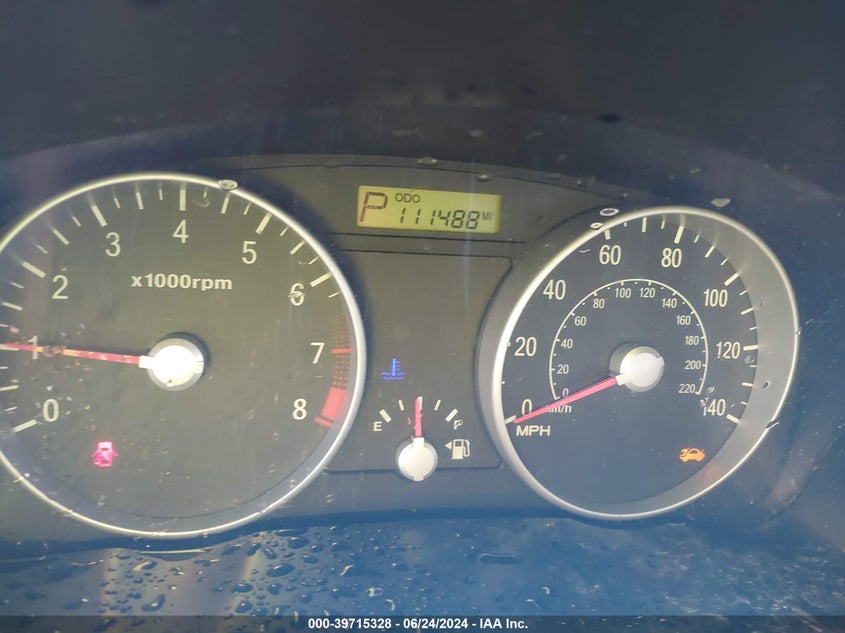 2008 Hyundai Accent Gs VIN: KMHCM36C58U084563 Lot: 39715328