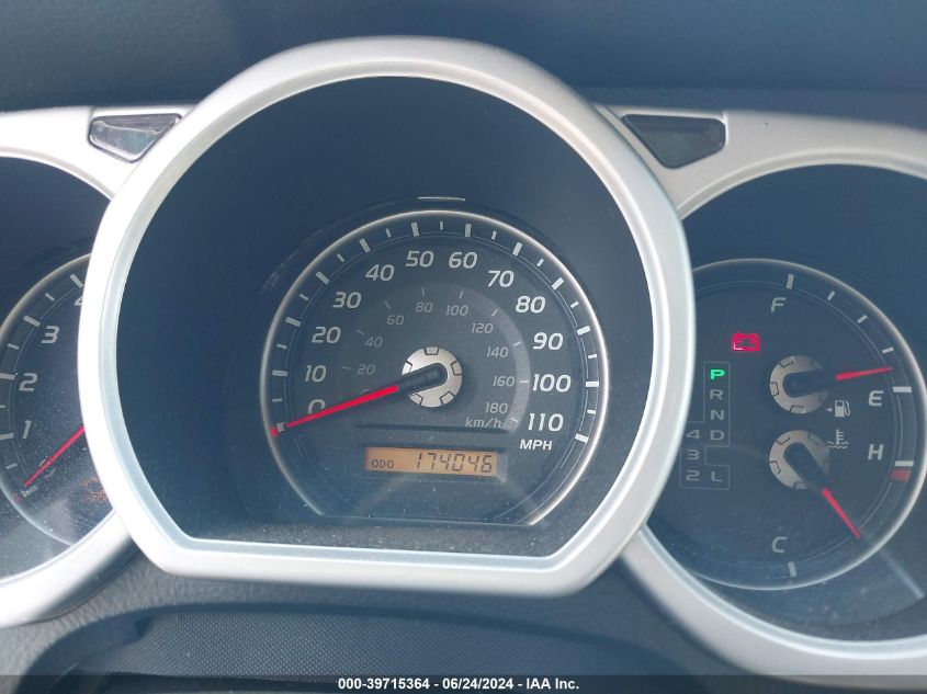 2003 Toyota 4Runner Limited V8 VIN: JTEZT17R438001615 Lot: 39715364