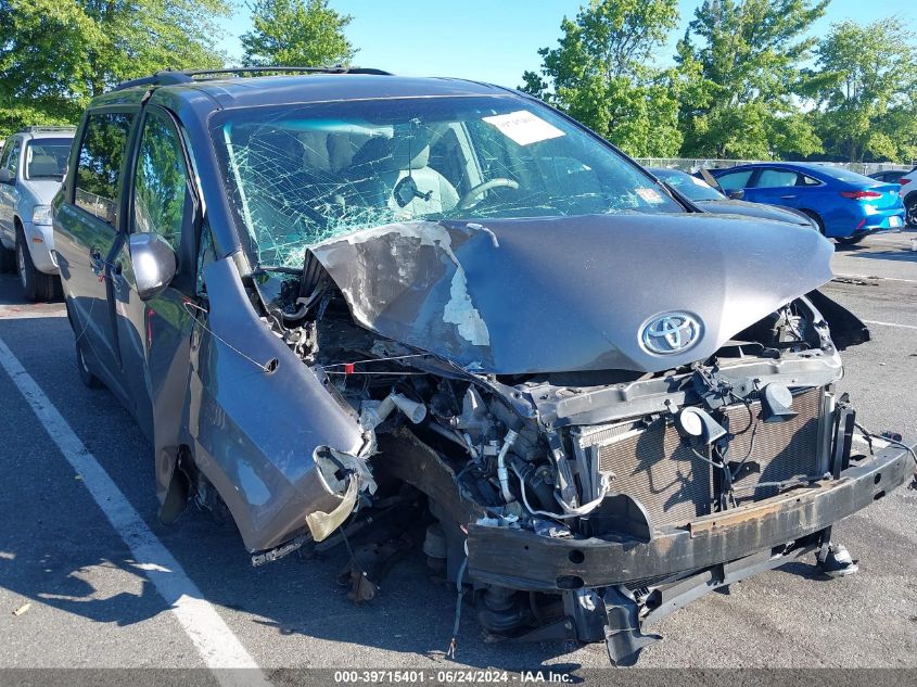 5TDDK3DC2BS025273 2011 Toyota Sienna Xle