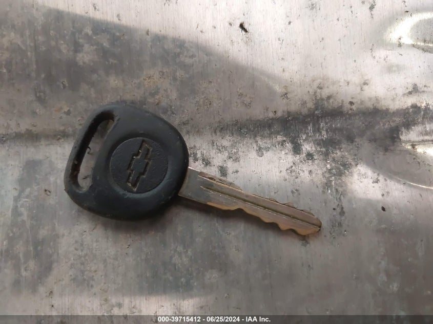 2005 Chevrolet Silverado 1500 K1500 VIN: 1GCEK19B15Z281206 Lot: 39715412