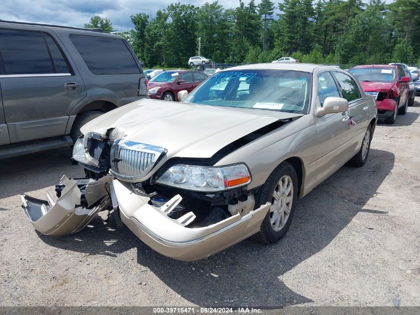 2006 Lincoln Town Car Signature Limited VIN: 1LNHM82V86Y613214 Lot: 39715471