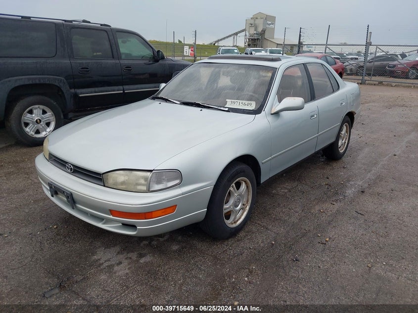 1994 Toyota Camry Xle VIN: 4T1GK13EXRU011014 Lot: 39715649