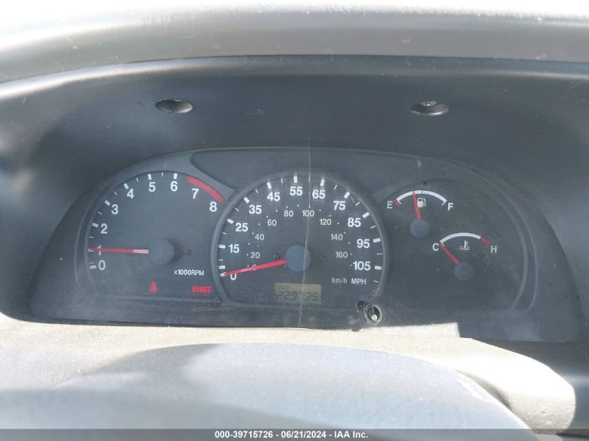 1999 Chevrolet Tracker VIN: 2CNBJ13C4X6911933 Lot: 39715726