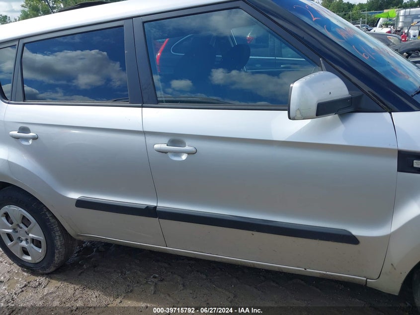 2013 Kia Soul VIN: KNDJT2A56D7762005 Lot: 39715792