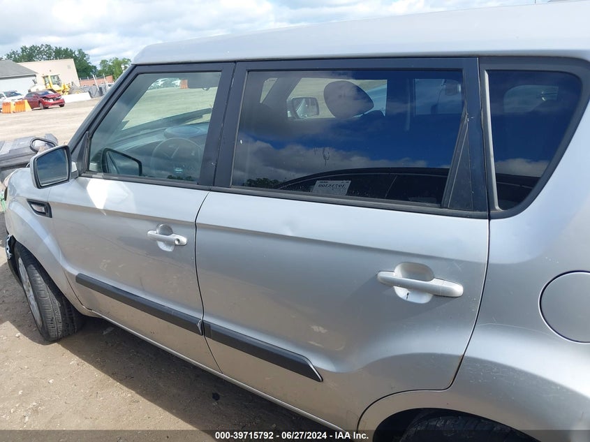 2013 Kia Soul VIN: KNDJT2A56D7762005 Lot: 39715792