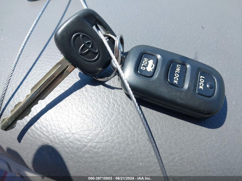 2004 Toyota Camry Le VIN: 4T1BE30K14U302517 Lot: 39715803