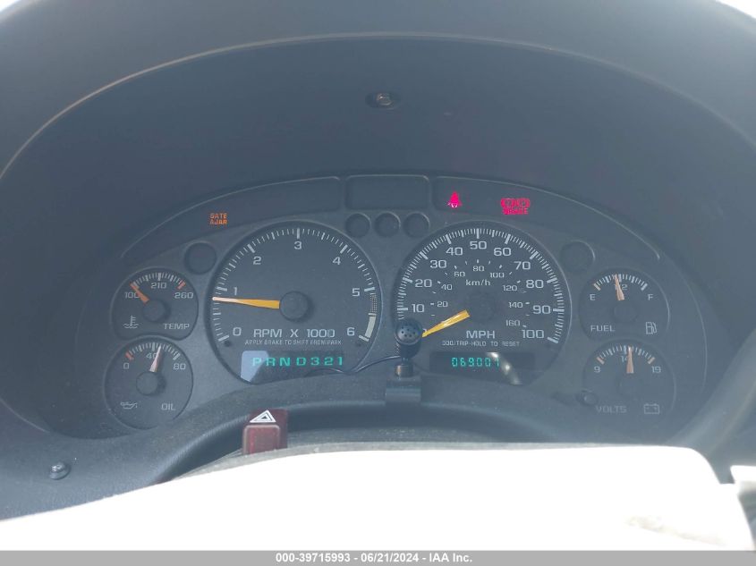 2000 Chevrolet Blazer Ls VIN: 1GNDT13W5Y2110368 Lot: 39715993