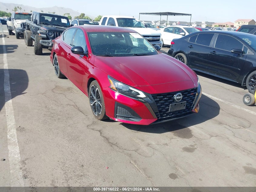 VIN 1N4BL4CV3PN304554 2023 NISSAN ALTIMA SR FWD