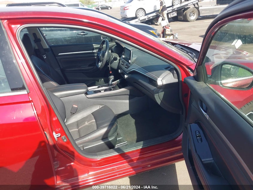 VIN 1N4BL4CV3PN304554 2023 NISSAN ALTIMA SR FWD