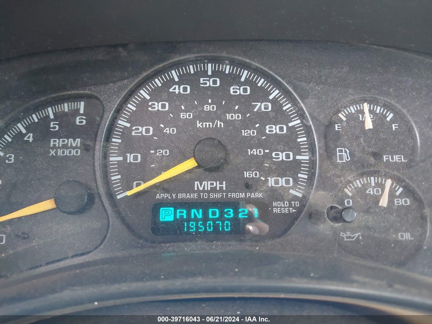 2000 Chevrolet Silverado 1500 Lt VIN: 1GCEK19T2YE223240 Lot: 39716043