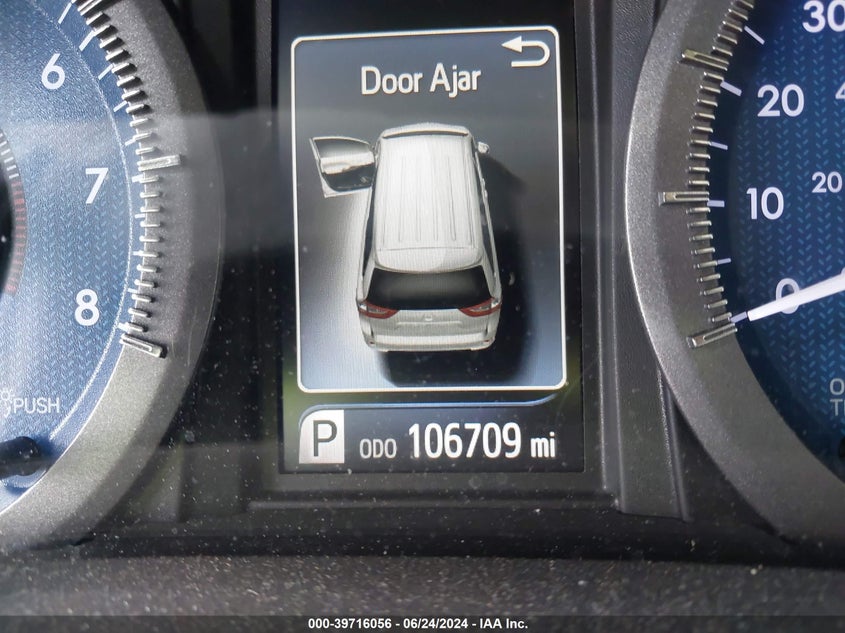 2018 Toyota Sienna Xle 8 Passenger VIN: 5TDYZ3DCXJS949004 Lot: 39716056