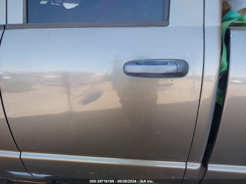 2005 Dodge Ram 1500 Slt/Laramie VIN: 1D7HU18D15S216784 Lot: 39716169