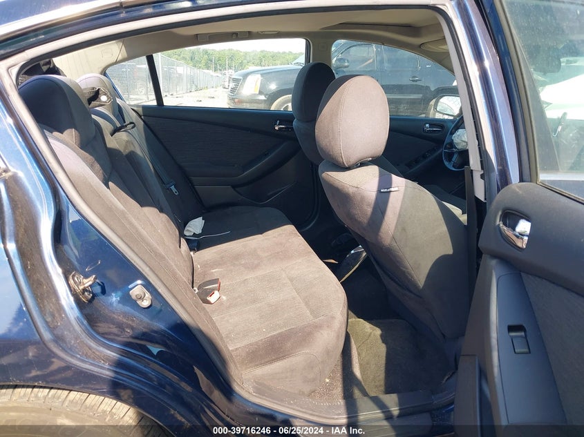 2010 Nissan Altima S VIN: 1N4AL2AP8AN421784 Lot: 39716246