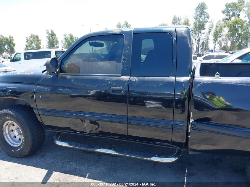 1999 Dodge Ram 1500 VIN: 1B7HF13Z7XJ521657 Lot: 39716292