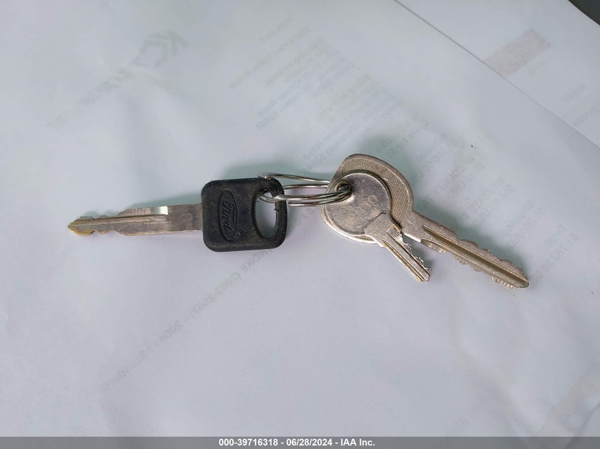 2005 Ford F-250 Xl/Xlt VIN: 1FTSF21P15ED05872 Lot: 39716318