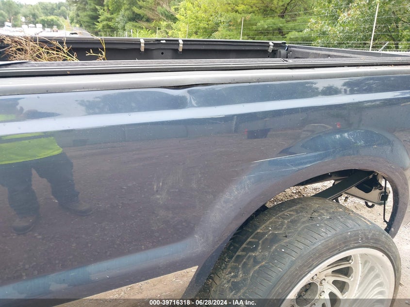 2005 Ford F-250 Xl/Xlt VIN: 1FTSF21P15ED05872 Lot: 39716318