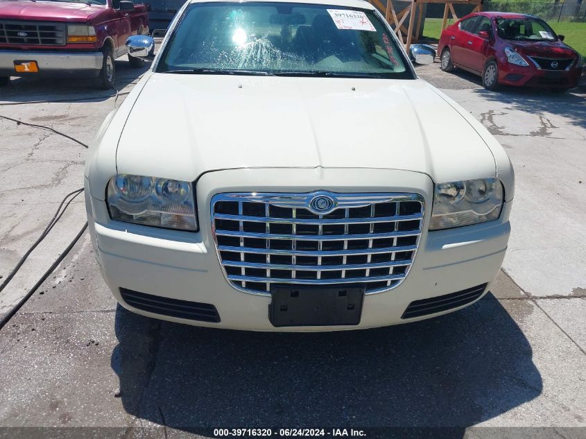 2008 Chrysler 300 Lx VIN: 2C3KA43R18H250625 Lot: 39716320