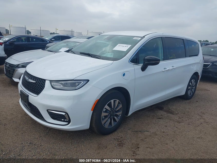 2024 CHRYSLER PACIFICA HYBRID SELECT - 2C4RC1S71RR117880