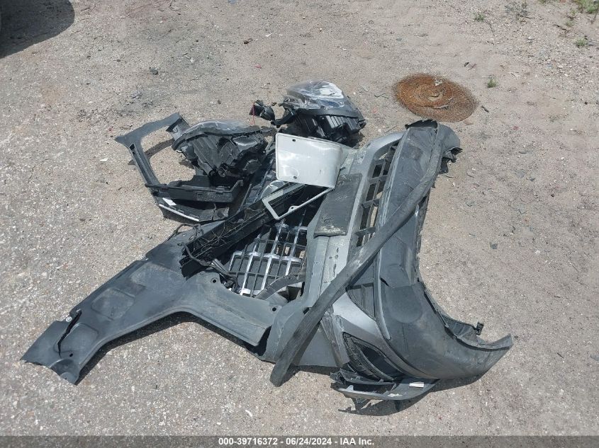 2022 Hyundai Venue Limited VIN: KMHRC8A34NU164417 Lot: 39716372