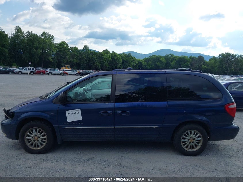 2001 Chrysler Town & Country Limited VIN: 2C8GT64L91R122519 Lot: 39716421