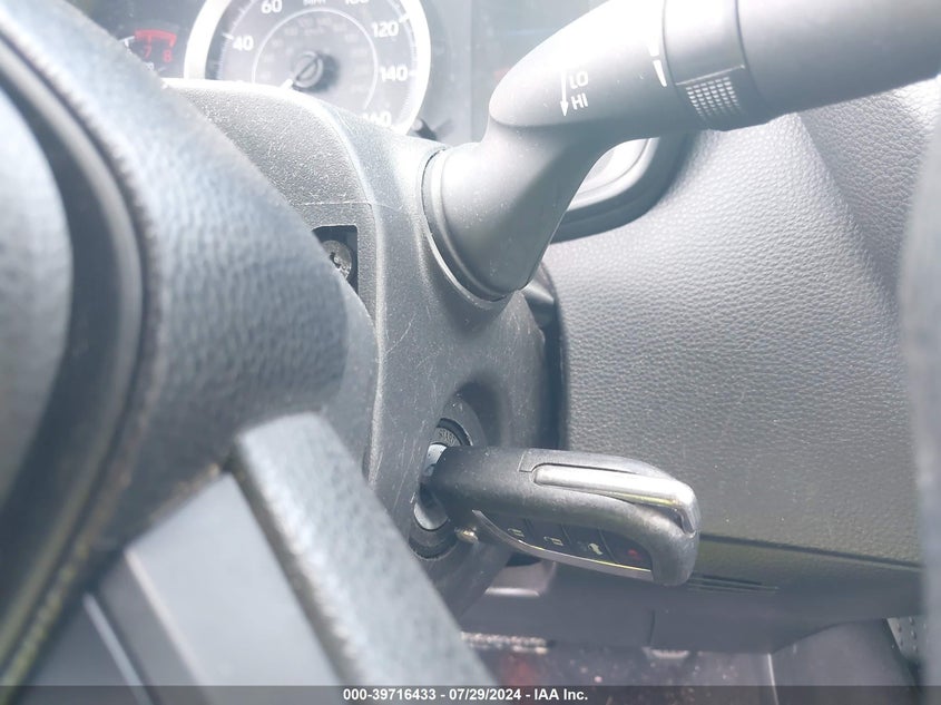VIN JTDEPRAEXLJ032503 2020 TOYOTA COROLLA LE