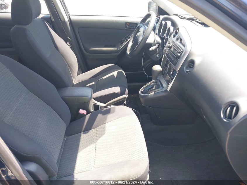 2005 Toyota Matrix VIN: 2T1KR32E05C416202 Lot: 39716612