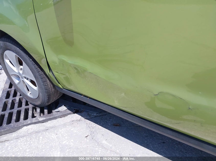 2015 Kia Soul VIN: KNDJN2A21F7749021 Lot: 39716745