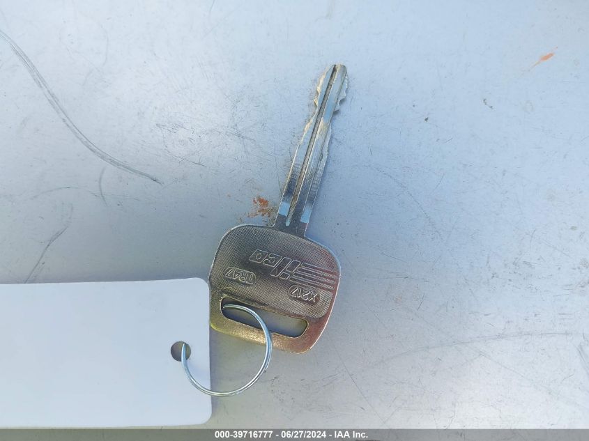 2005 Toyota Camry Le VIN: 4T1BE32K05U017032 Lot: 39716777