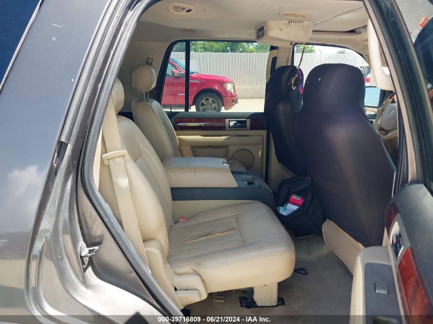 2006 Lincoln Navigator Luxury/Ultimate VIN: 5LMFU27566LJ28240 Lot: 39716809