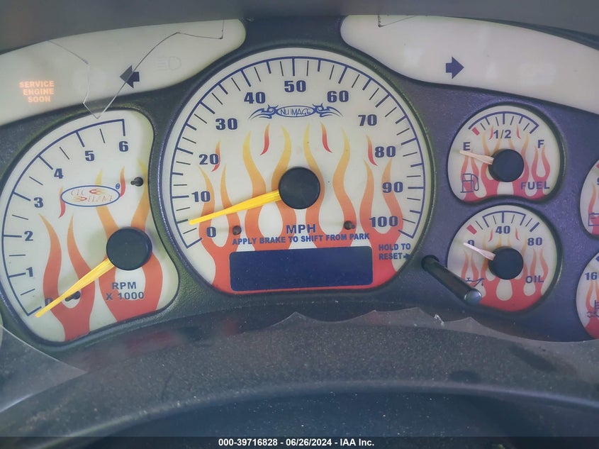 2000 Chevrolet Silverado C1500 VIN: 1GCEC14W9YZ344905 Lot: 39716828