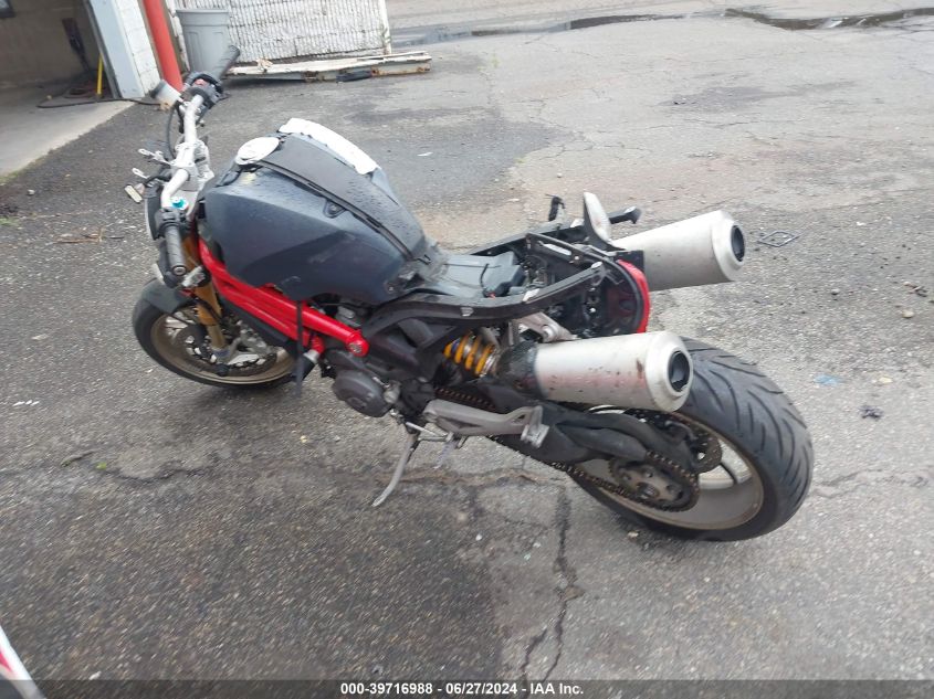 2009 Ducati Monster 1100/Base/S VIN: ZDM1RACPX9B015555 Lot: 39716988