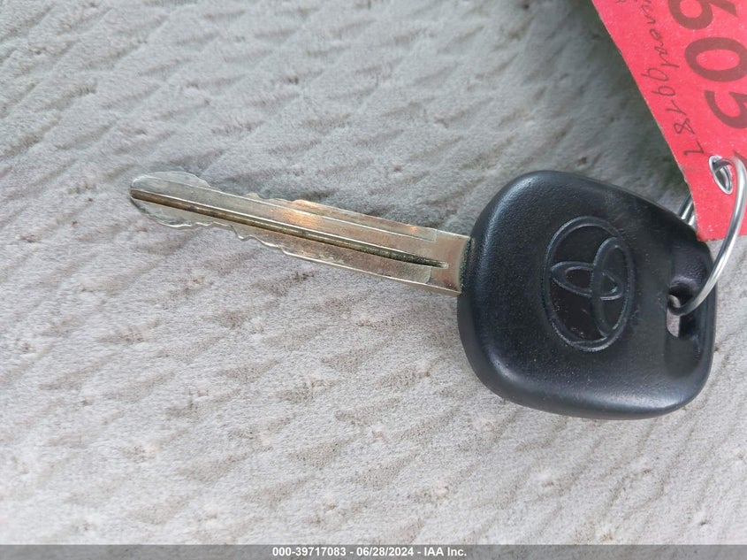 2011 Toyota Sienna Le V6 VIN: 5TDKK3DC0BS100978 Lot: 39717083