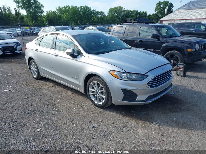 3FA6P0LU0KR225628 2019 FORD FUSION - Image 1