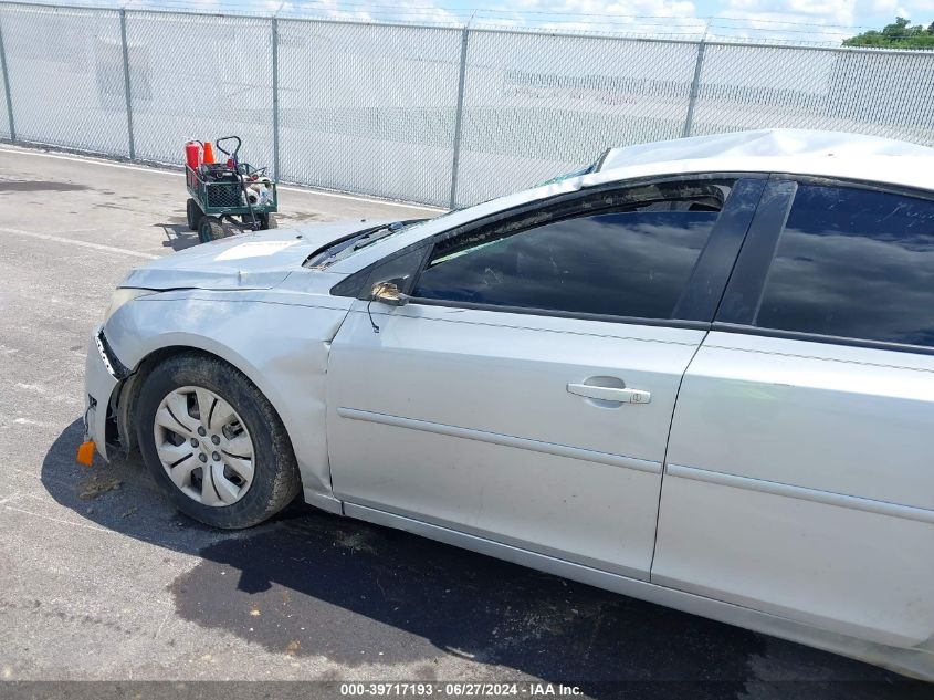 2013 Chevrolet Cruze Ls Auto VIN: 1G1PA5SH2D7322818 Lot: 39717193