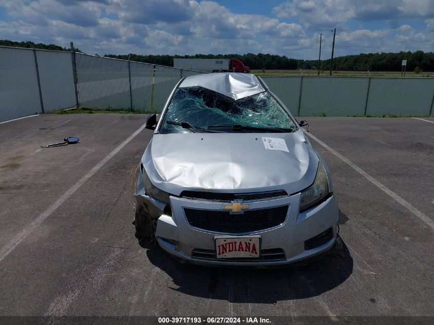 2013 Chevrolet Cruze Ls Auto VIN: 1G1PA5SH2D7322818 Lot: 39717193