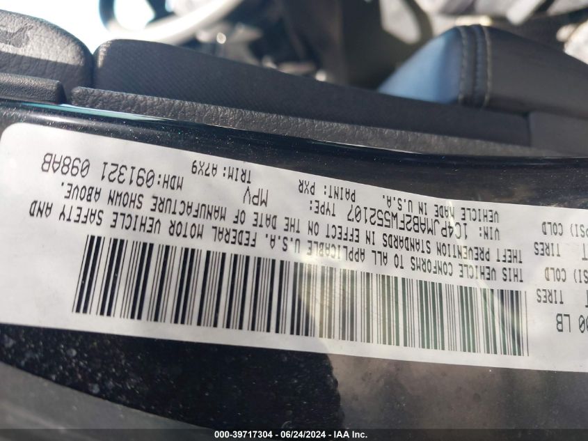 2015 Jeep Cherokee Sport VIN: 1C4PJMAB2FW552107 Lot: 39717304