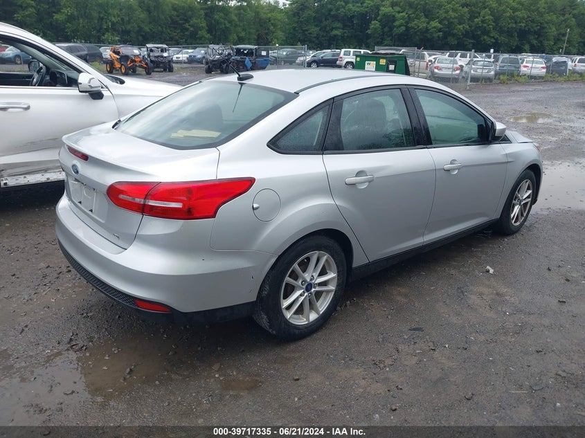 2018 Ford Focus Se VIN: 1FADP3F20JL233891 Lot: 39717335