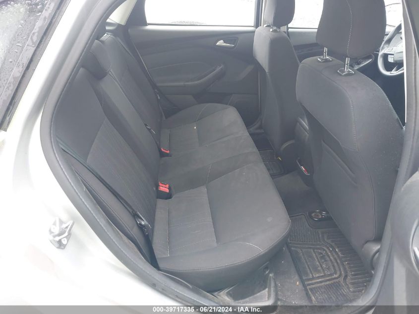 2018 Ford Focus Se VIN: 1FADP3F20JL233891 Lot: 39717335