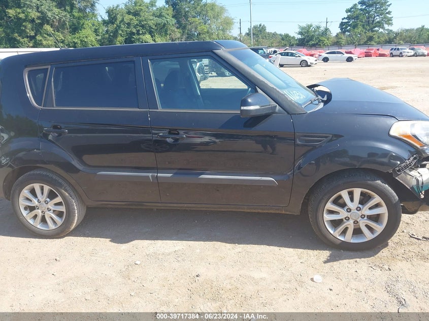 2013 Kia Soul +/!/Sport VIN: KNDJT2A60D758650 Lot: 39717384